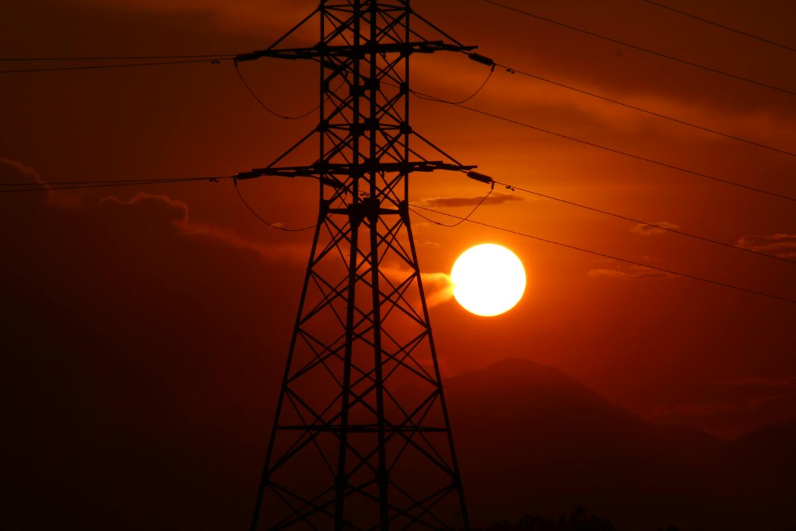 BLACKOUT Proč bych měla mít doma batoh s konzervami, čelovkou a zásobou vody? Protože svět je nevyzpytatelný. Připrav se stylově – bez stresu a bez paniky.
